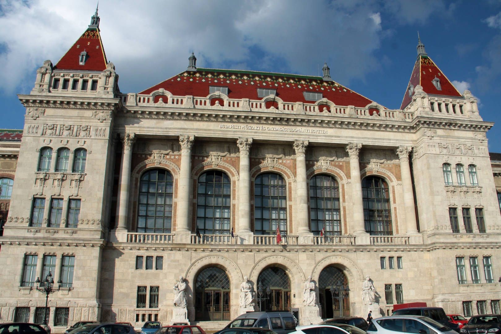 Budapest University of Technology and Economics